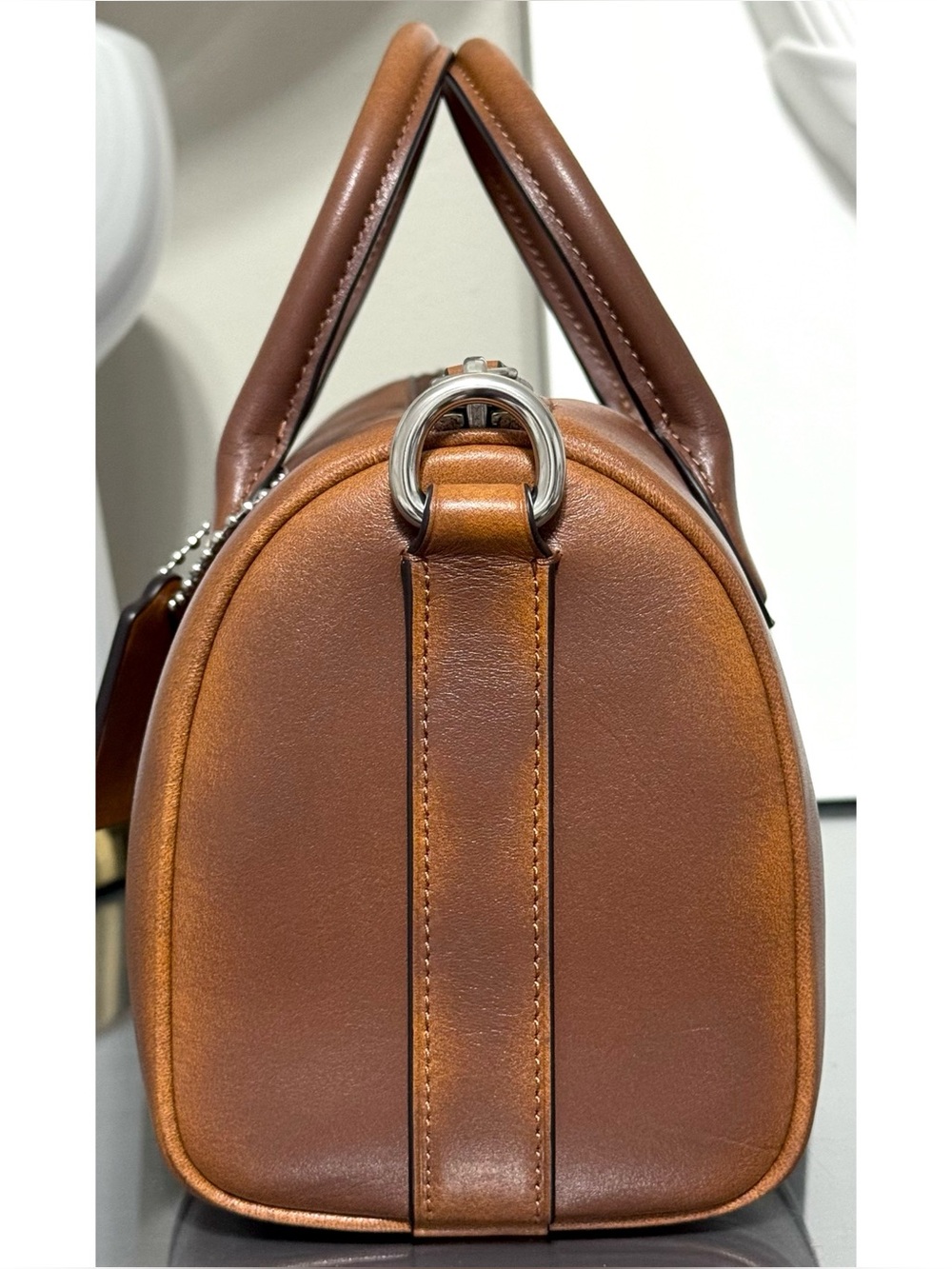 COACH Compass Bag 25 In Loved Leather, SADDLE/BURNT SIENNA - Picture 4 of 10
